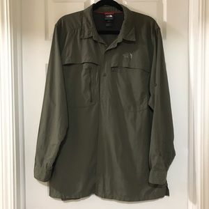 Northface Men’s Lightweight Shirt